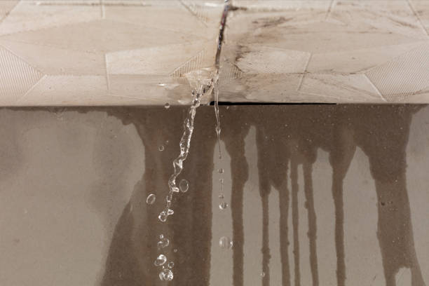 Professional Water Extraction technician working in Dunn, NC